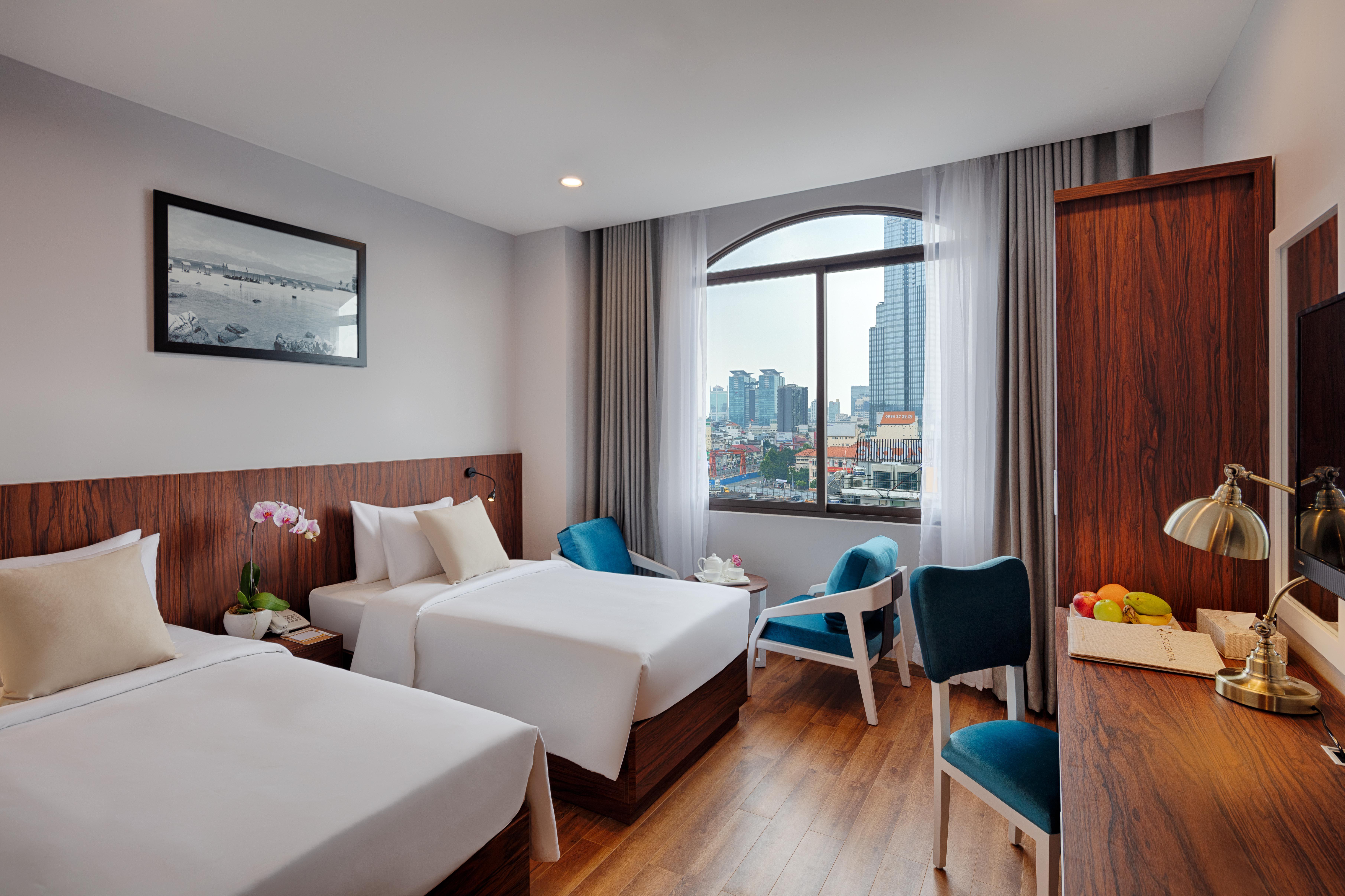 Happy Life Grand Hotel & Rooftop Skybar Ho Şi Min Dış mekan fotoğraf